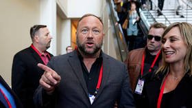 Conservatives ‘censoring themselves in the age of censorship’? InfoWars kicked out of CPAC, triggering conference row