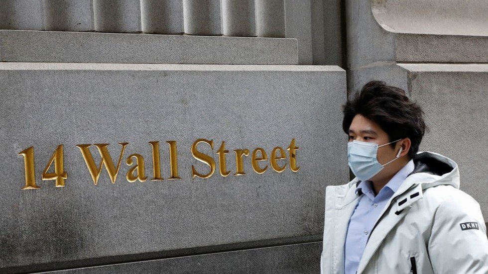 Coronavirus spread prompts WORST DAY on Wall Street since ‘Black Monday ...