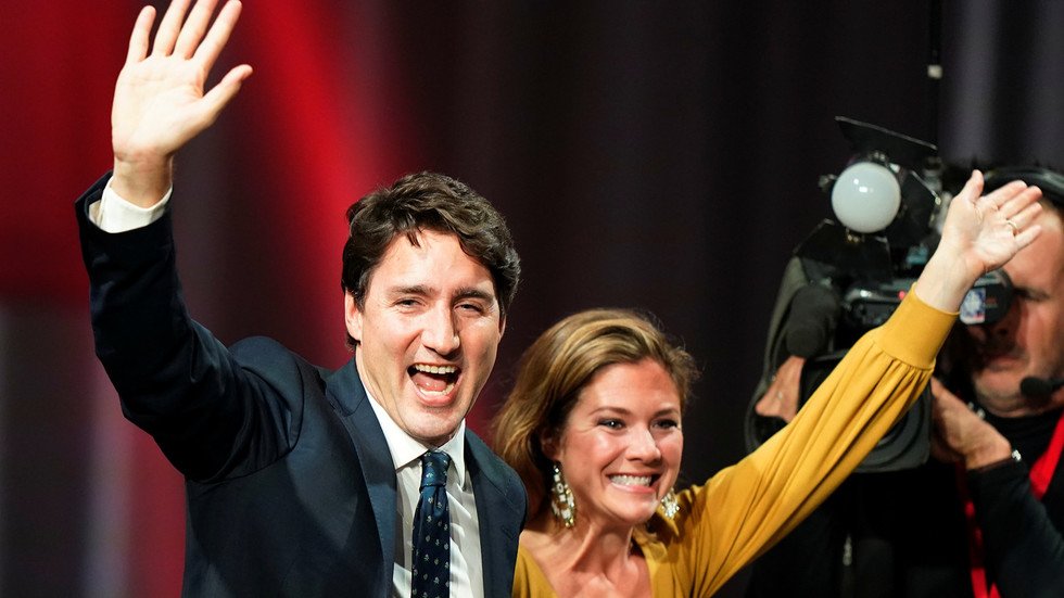 Trudeau’s wife tests POSITIVE for coronavirus, Canada's PM has 'no ...