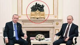 Of course it’s coincidence: Kremlin spokesman denies trolling Erdogan with bronzework of Russo-Turkish war