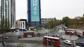 Police lock down Elephant and Castle in London after suspicious vehicle found