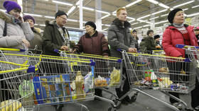 Russians have crisis experience: Only 5% began stockpiling early for fear of coronavirus shortages