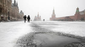 Moscow extends partial coronavirus lockdown until May 1 as Putin prolongs paid leave period