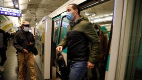 Mission ‘social distancing’ failed: Passengers packed onto Paris Metro train spark outrage as Covid-19 restrictions eased (VIDEO)