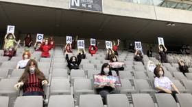 Plastic fans: South Korean football club populates empty stands with inanimate 'SEX DOLLS' (PHOTOS)