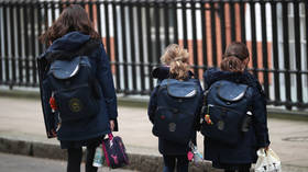 UK govt minister not ruling out ‘penalizing’ English regions if teachers refuse to return to school as lockdown eases