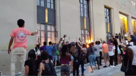 Nashville courthouse vandalized & set on FIRE as riot police try to disperse anti-brutality protesters with tear gas (VIDEOS)