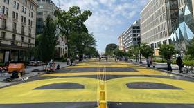 WATCH: DC city workers paint GIANT Black Lives Matter mural on street near WH, BLM calls it ‘performative’