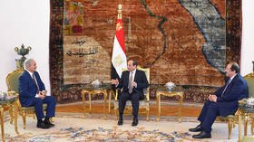 Putin praises Egypt’s efforts towards Libyan settlement in phone call with President Sisi