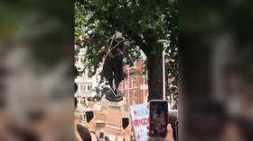 ‘Violent mob’ had no right to tear down statue of slave trader in Bristol on impulse, Farage argues (VIDEO)