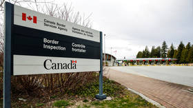 US extends border restrictions with Canada & Mexico