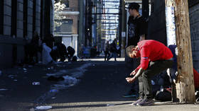 Vancouver activists hand out FREE COCAINE & demand govt give addicts drugs