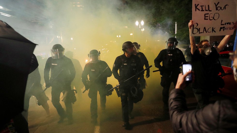 CBP says Portland protester in viral ‘kidnapping’ clip was assault ...
