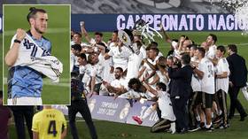 'He doesn't give a sh*t': Fans claim Real Madrid outcast Gareth Bale DOESN'T CARE after star awkwardly celebates Liga win (VIDEO)