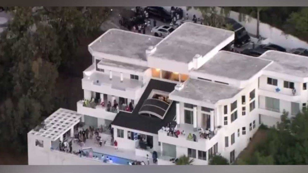 Woman shot dead and two others wounded at LA mansion party thrown for ...