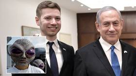 Netanyahu’s son calls Israeli protesters ‘aliens,’ says daddy laughs at them
