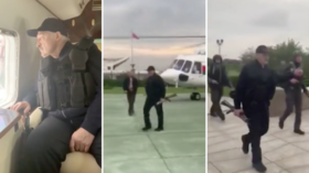 WATCH: Lukashenko makes dramatic landing at Minsk residence carrying ASSAULT RIFLE & in tactical gear, as protesters line streets