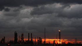 Gulf Coast refineries restart after hurricane scare