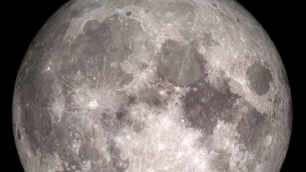 The Moon is mysteriously rusting despite lack of air & liquid water ...