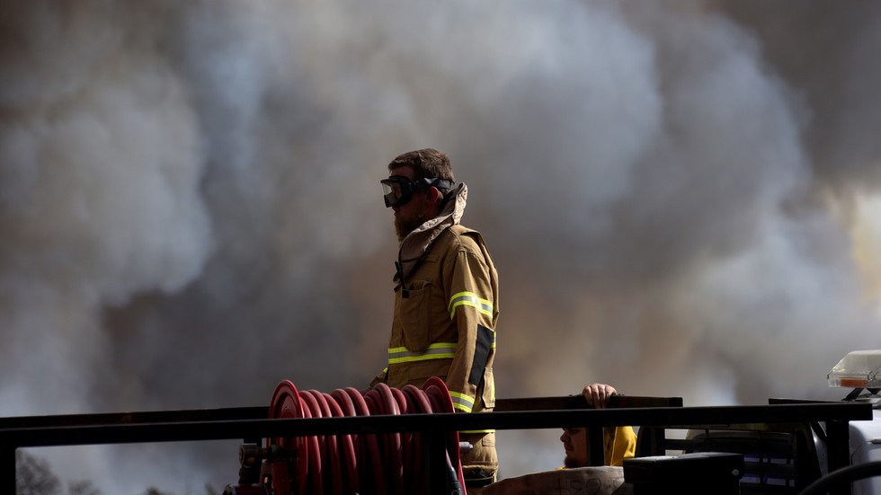 Gas pipeline explosion creates giant bright ball of flame near roadway