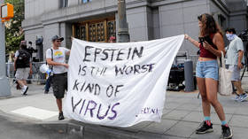 Virgin Islands AG demands ENTIRETY of Epstein flight logs, ‘sparking panic’ among wealthy passengers