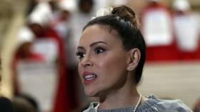 ‘Defund the police’ activist Alyssa Milano praises MASSIVE cop response after calling 911 over teen shooting at SQUIRRELS