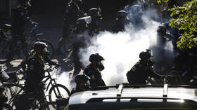 Shocking VIDEO shows Seattle cop pushing his bike over man’s HEAD amid fresh wave of violent protests