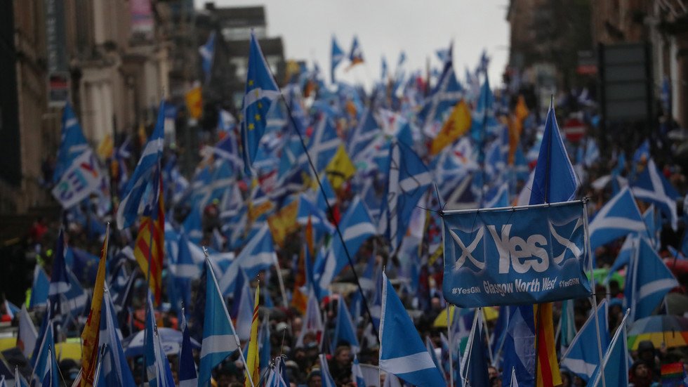 Support for Scottish independence at historic high, poll finds — RT UK News