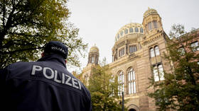 German Foreign Minister Maas condemns ‘sickening’ vandalism & swastika graffiti at Berlin’s synagogue