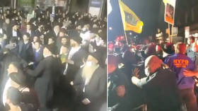 ‘Suddenly, a Jewish rave!’ Orthodox Jews face off with police in NYC’s Crown Heights