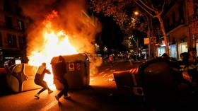 Violent clashes in Barcelona as protesters hurl missiles at police after Catalonia closes borders over Covid (VIDEOS)