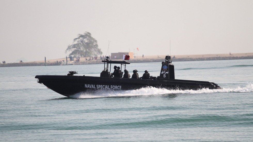 Qatar's coastguard stops 2 Bahraini vessels returning from maritime exercise — RT World News