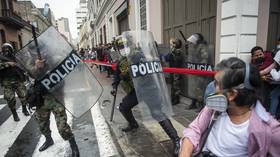 Clashes on the streets of Lima after Peru’s President Martin Vizcarra ousted & successor sworn in (VIDEO)
