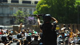 Maradona funeral SUSPENDED as crowds of mourners attempt to enter government palace (VIDEOS)