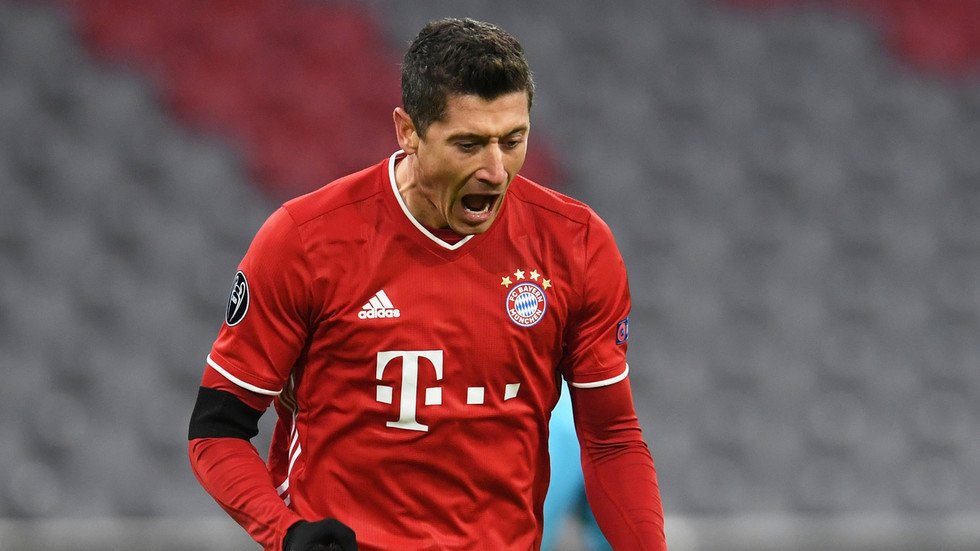 Bayern Munich Striker Lewandowski Beats Messi And Ronaldo To Win FIFA ...