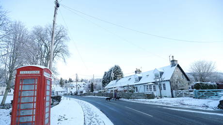 Snow in Moulin, Scotland, Dec 3, 2020  Reuters / Russell Cheyne