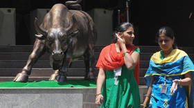 Foreign inflows send Indian stocks to new highs as investors shift to emerging markets