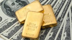 Share of gold in Russian national reserves beats US dollar holdings for first time ever