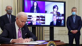 ‘More died than in all of WW2!’ Biden wants all Americans masked up & travelers quarantined, predicts 500,000 Covid deaths by Feb