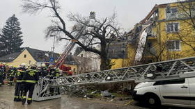 Vienna apartment building partially collapses after apparent explosion (VIDEO)