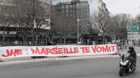 Fan revolt: Marseille football supporters STORM training ground before French club’s match with Stade Rennais (VIDEO)