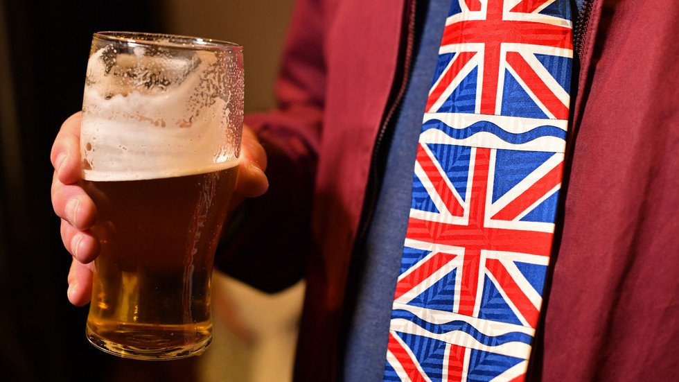 Down the drain: Covid-19 lockdowns forces British pubs to dump 87 ...