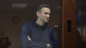 Russian opposition figure Navalny back in court for 3rd time in fortnight, as case over defamation of WWII veteran continues