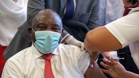 ‘Quick, easy and not so painful’: S. Africa’s Ramaphosa gets J&J Covid jab as nation turns back on AstraZeneca