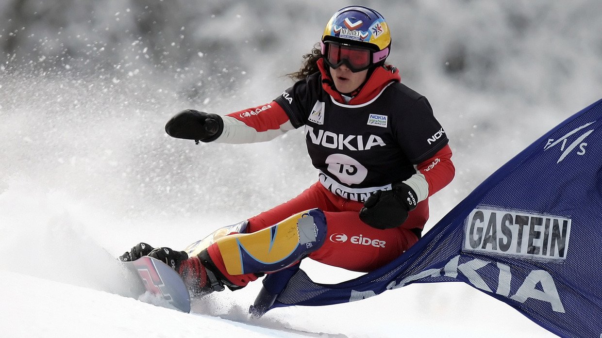 Julie Pomagalski, French former snowboard world champion, dies in