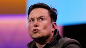 Online poll shows nearly 40% make personal investments based on Elon Musk’s tweets, 7% think he's a 'jerk’