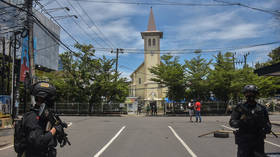 14 injured after Catholic church in Indonesia hit by suicide bomb attack (VIDEOS)