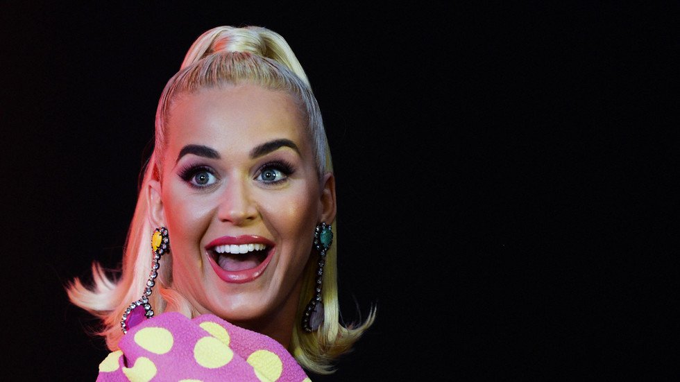 Katy Perry is right: Social media really is the decline of human ...