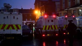 Police targeted with bricks & fireworks during clashes with loyalist youths in Belfast (VIDEOS)