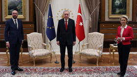 EU flags ‘deep worries’ over Turkey’s human rights stance, praises approach to Syrian refugees after ‘frank’ talks with Erdogan